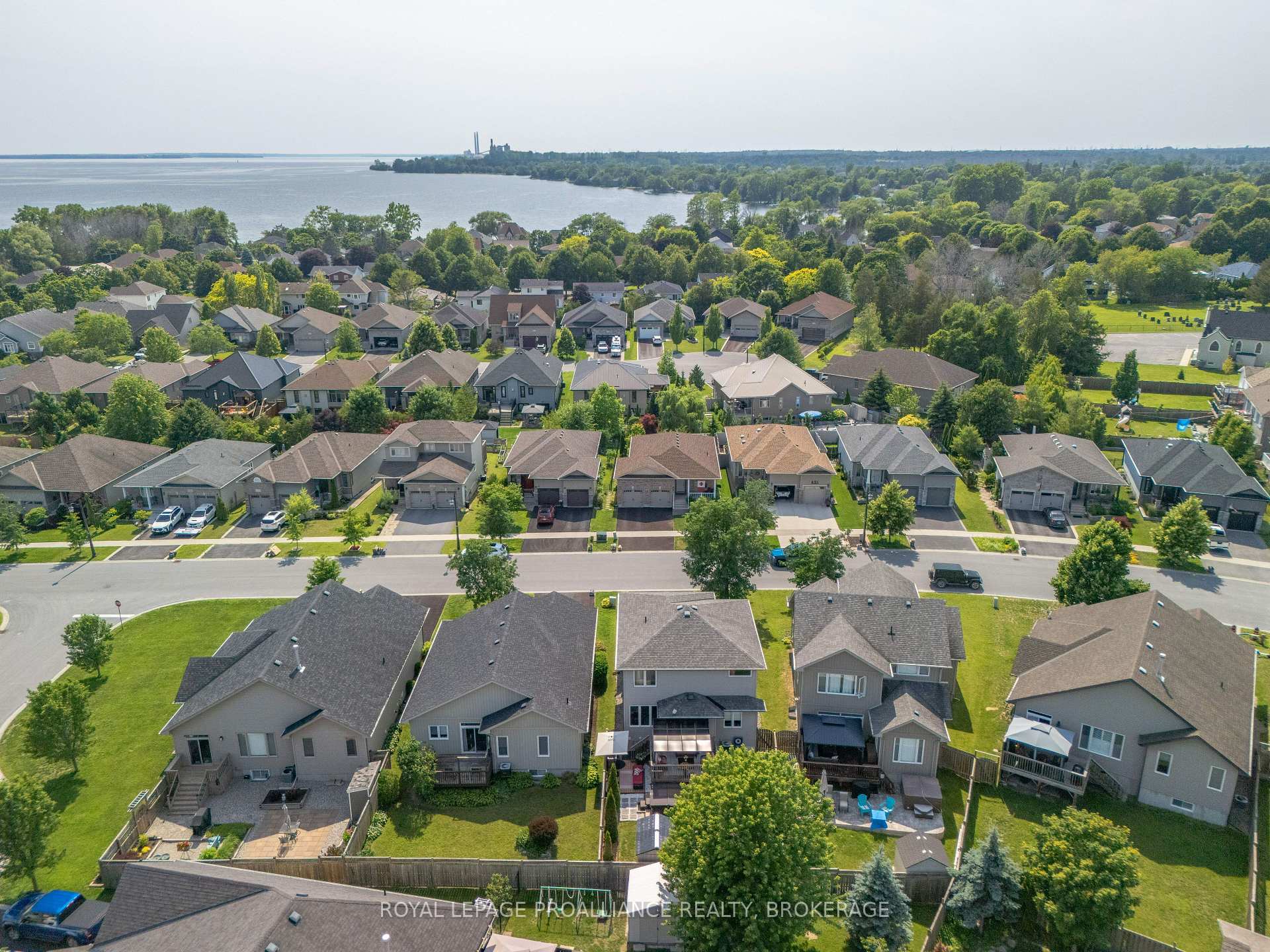 Photo 47 of 92 Windermere Boulevard, Loyalist, Bath — HOMEH