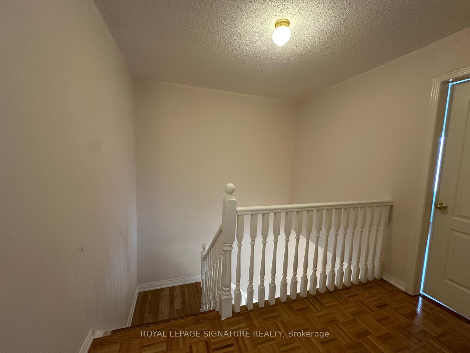 Photo 14 of 28 Pompano Place, Brampton, Bram East — HOMEH