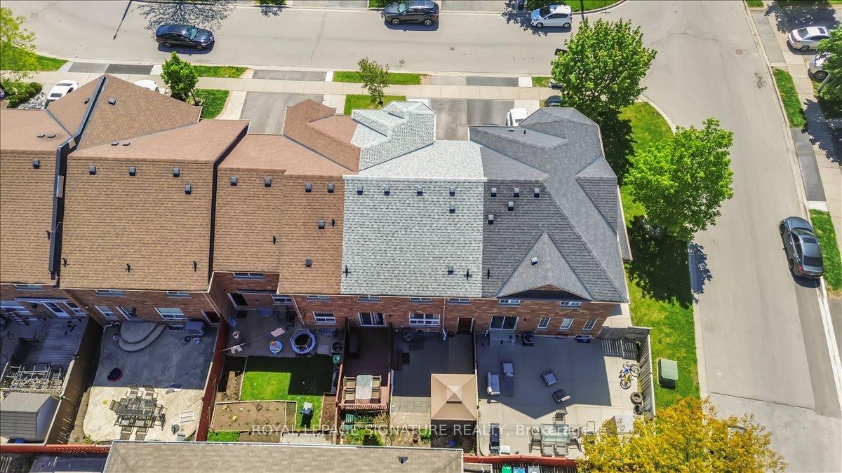 Photo 31 of 28 Pompano Place, Brampton, Bram East — HOMEH