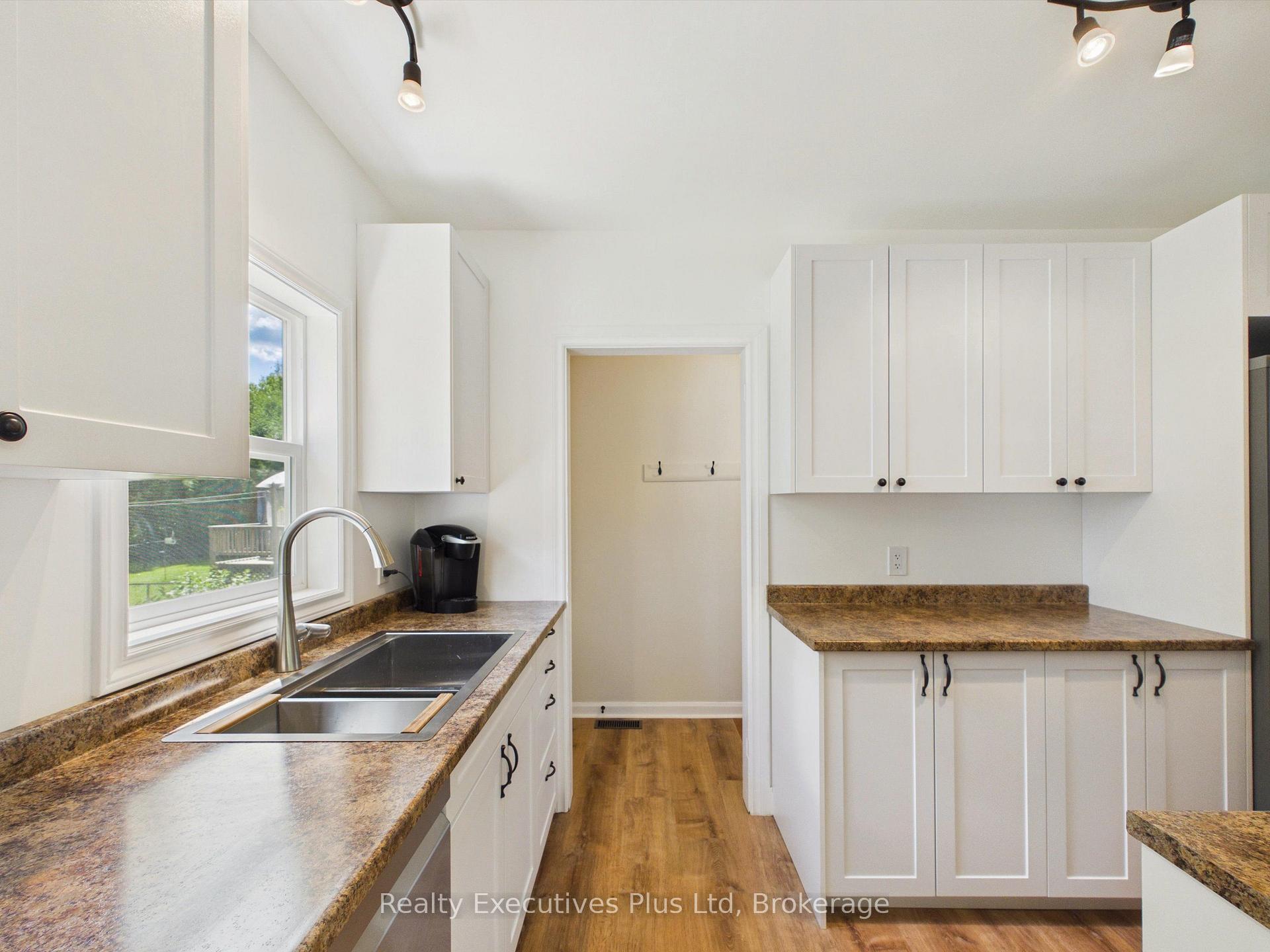 Photo 16 of 29 Queen Street, Sundridge — HOMEH