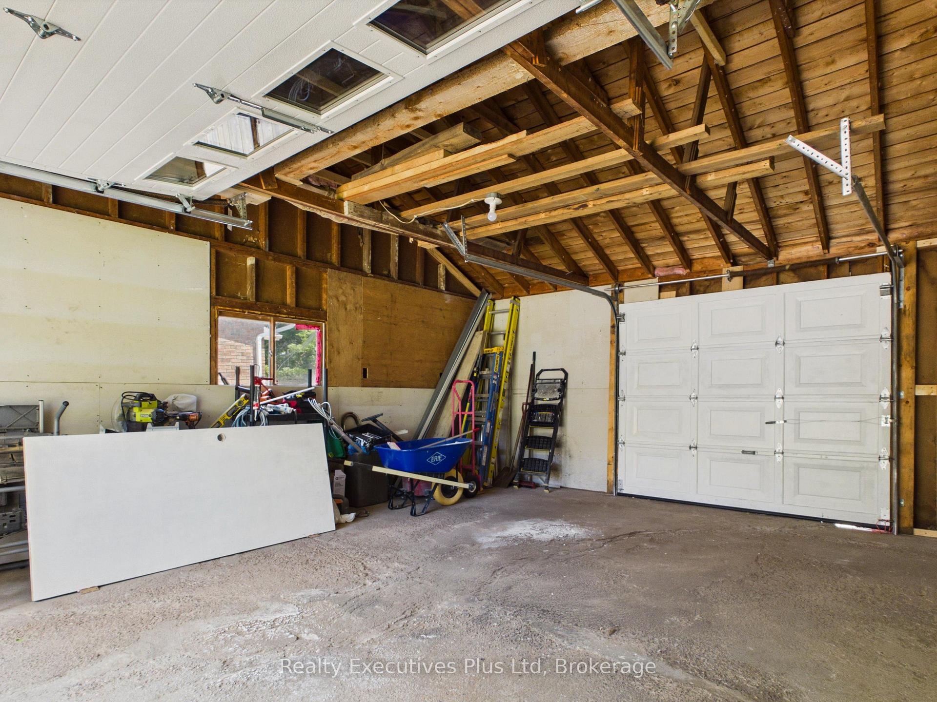 Photo 43 of 29 Queen Street, Sundridge — HOMEH