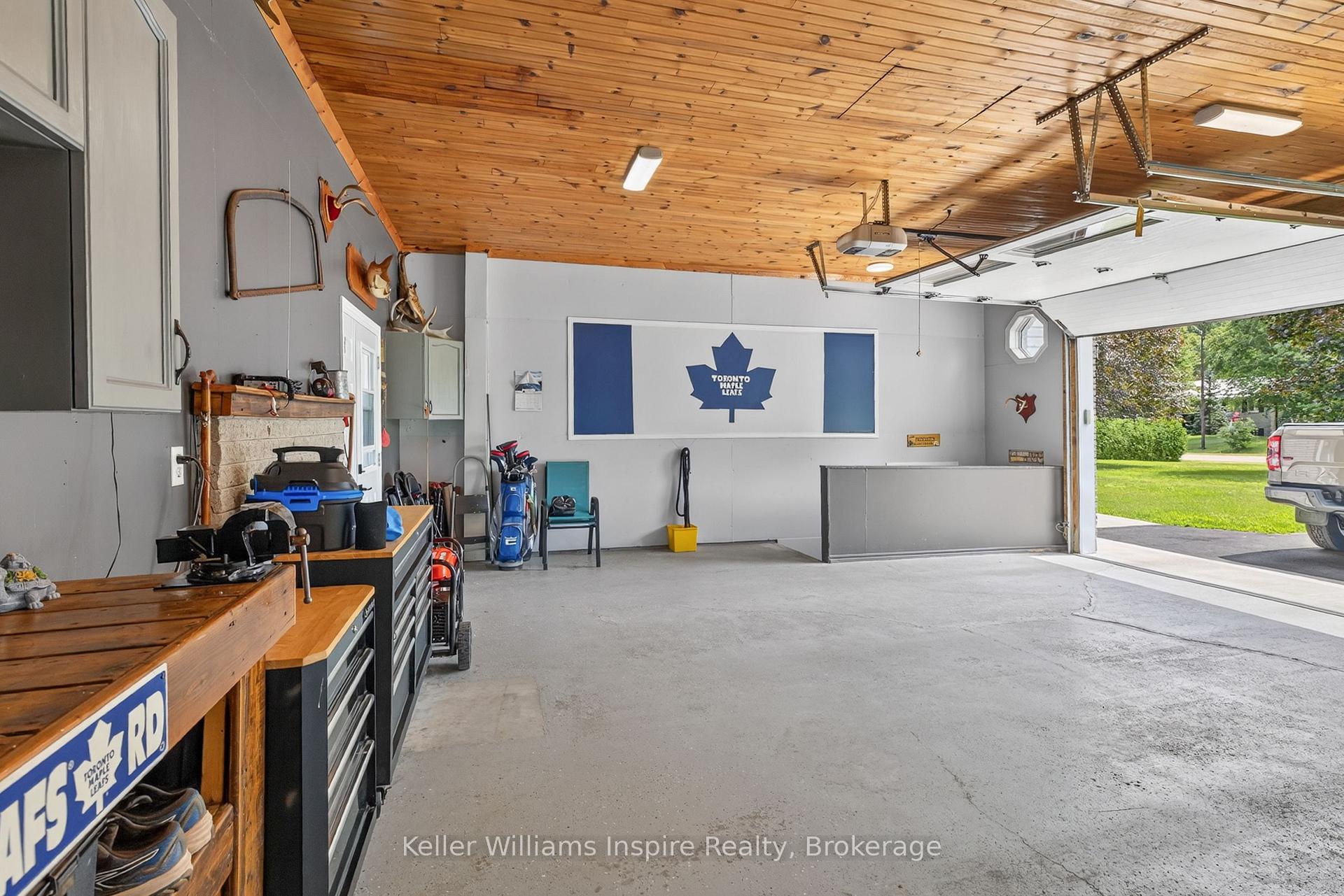 Photo 16 of 12 Jamie Crescent, Petawawa, Petawawa — HOMEH