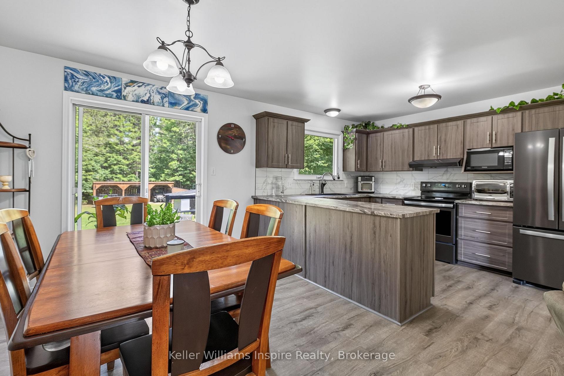 Photo 30 of 12 Jamie Crescent, Petawawa, Petawawa — HOMEH