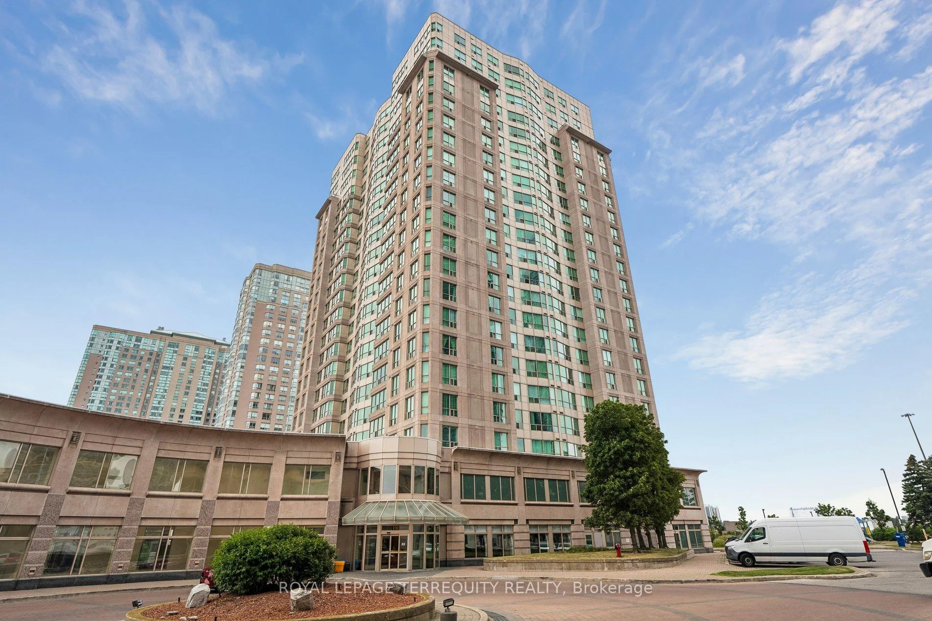 Photo 40 of Unit 906, 18 Lee Centre Drive, Scarborough, Woburn — HOMEH