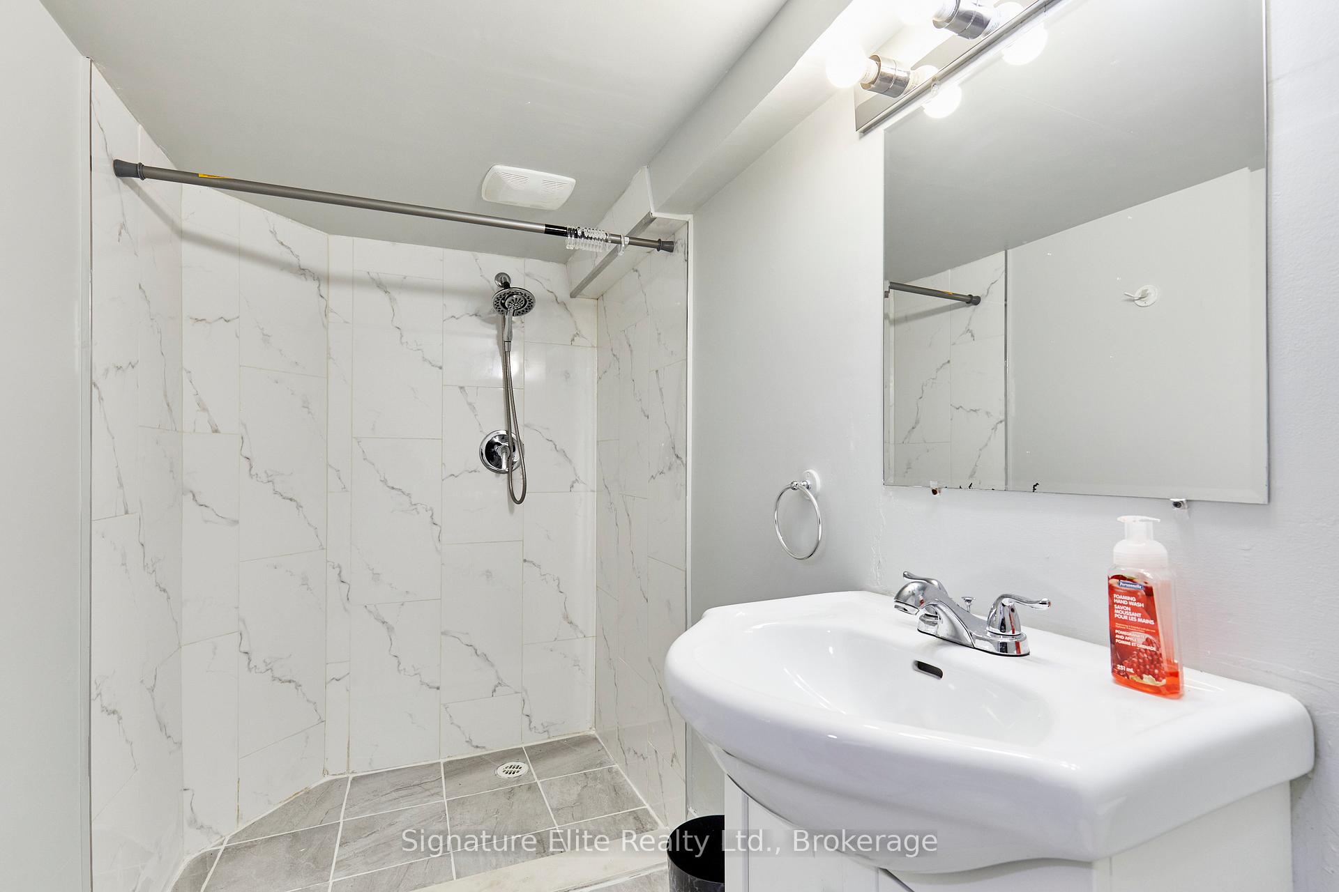 Photo 18 of Unit 3, 363 Barton Street E, Hamilton, Landsdale — HOMEH