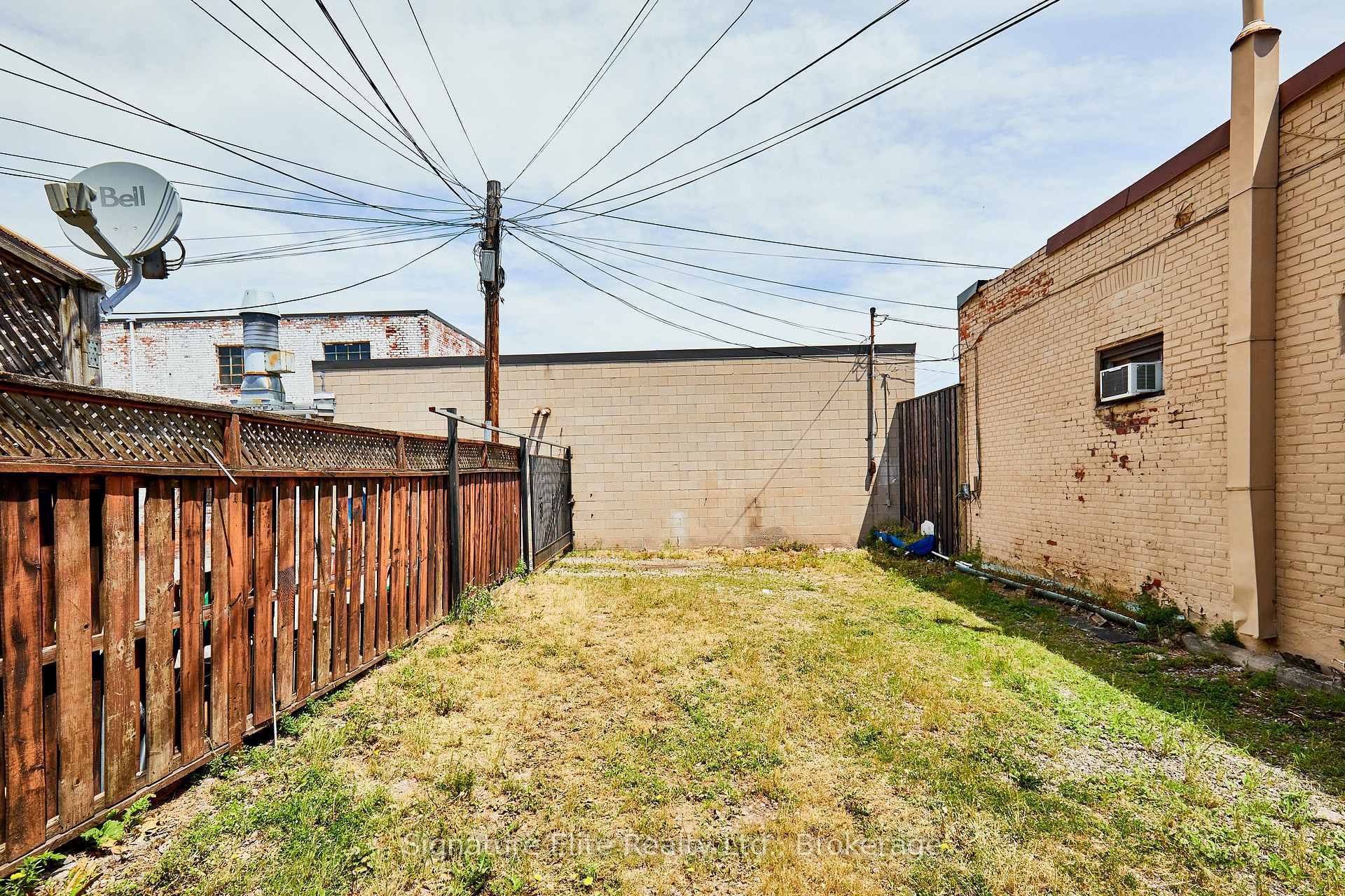 Photo 19 of Unit 3, 363 Barton Street E, Hamilton, Landsdale — HOMEH