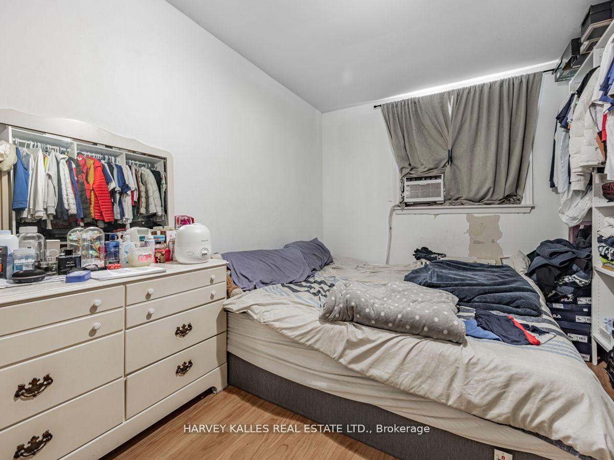 Photo 7 of 6 Carrington Avenue, Toronto, Caledonia-Fairbank — HOMEH