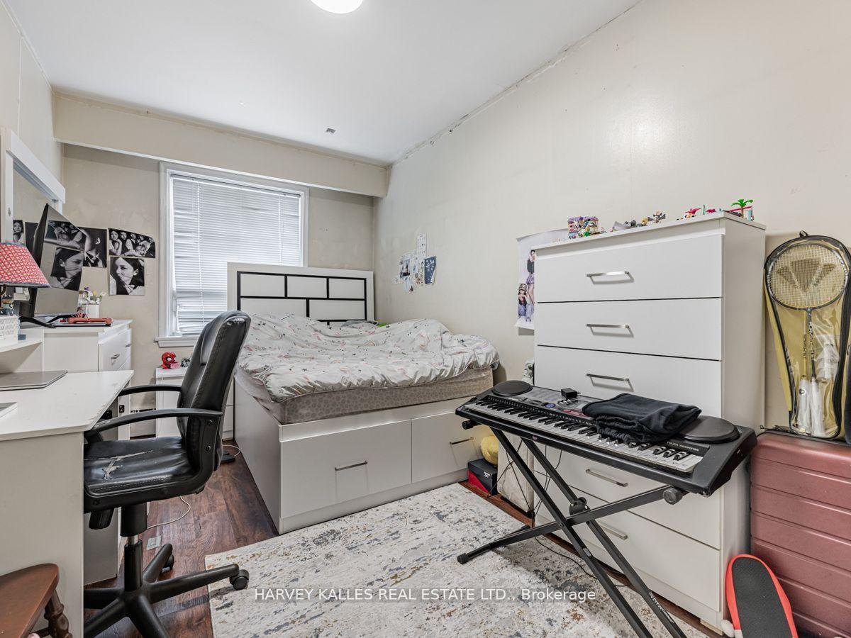 Photo 15 of 6 Carrington Avenue, Toronto, Caledonia-Fairbank — HOMEH