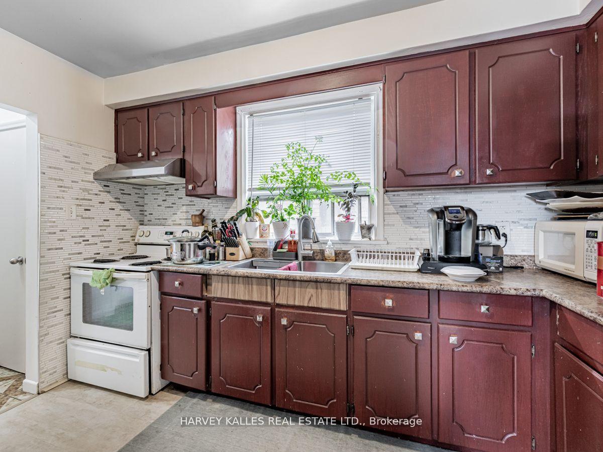 Photo 20 of 6 Carrington Avenue, Toronto, Caledonia-Fairbank — HOMEH