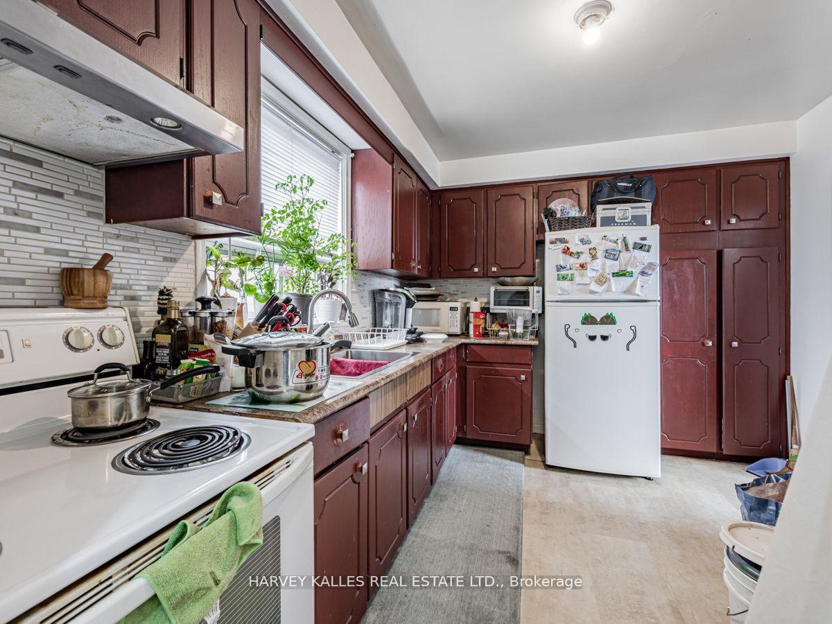 Photo 21 of 6 Carrington Avenue, Toronto, Caledonia-Fairbank — HOMEH