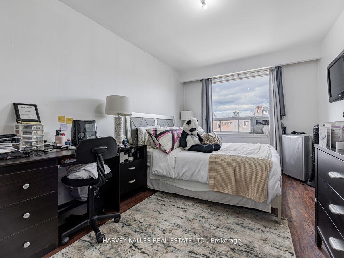 Photo 23 of 6 Carrington Avenue, Toronto, Caledonia-Fairbank — HOMEH