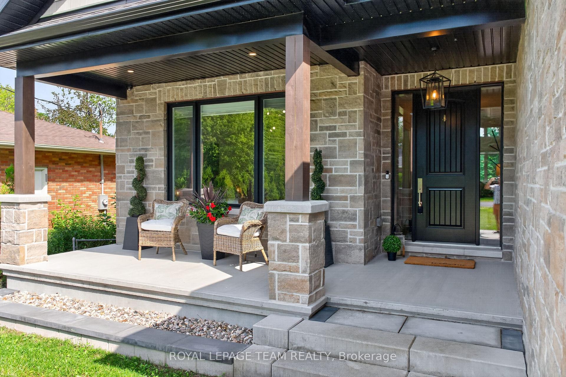 Photo 4 of 10 B Brigade Avenue, Ottawa, Stittsville (South) — HOMEH