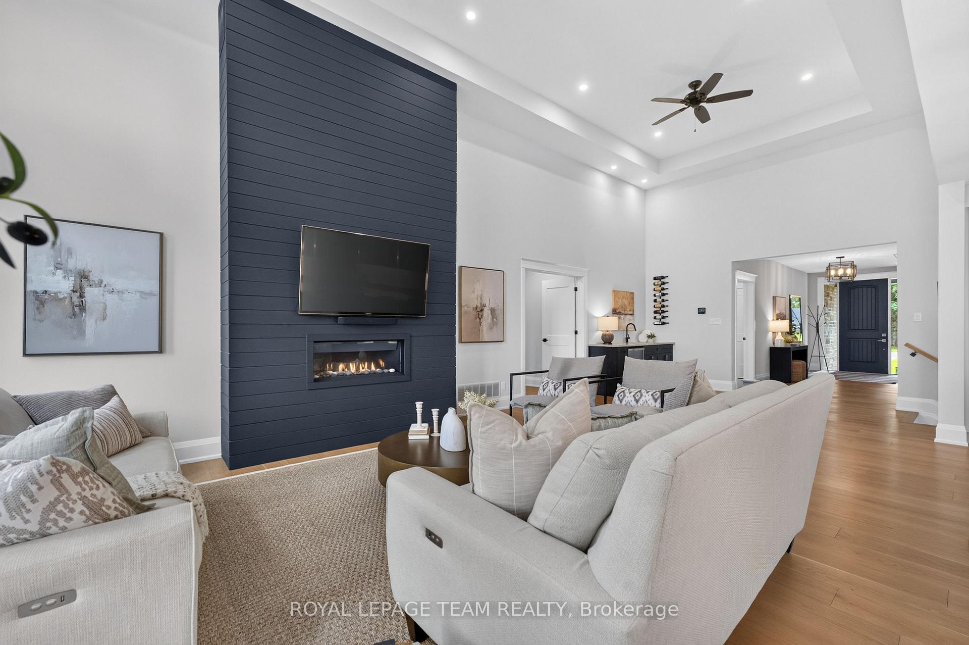 Photo 11 of 10 B Brigade Avenue, Ottawa, Stittsville (South) — HOMEH