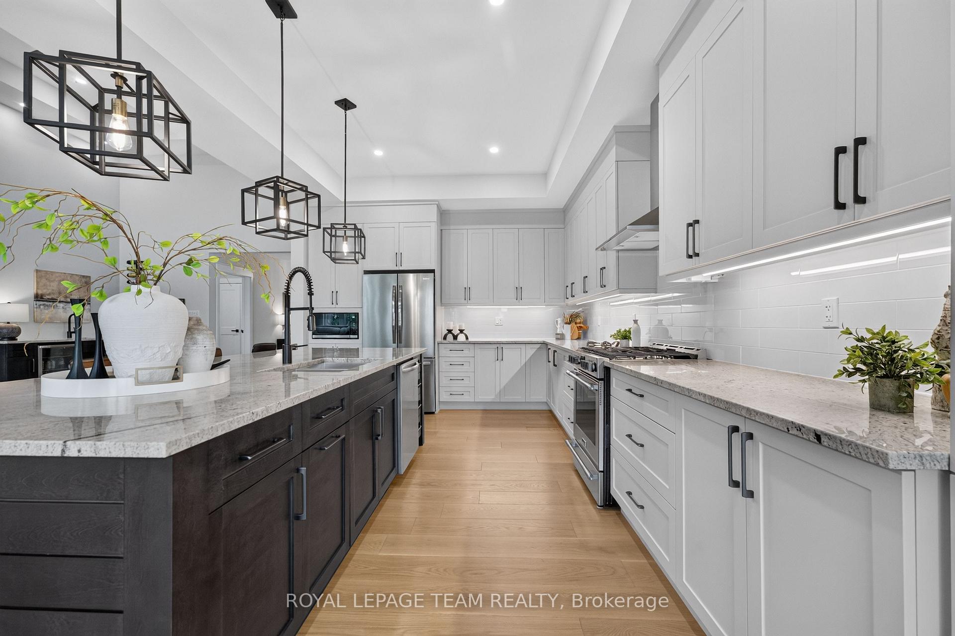 Photo 17 of 10 B Brigade Avenue, Ottawa, Stittsville (South) — HOMEH
