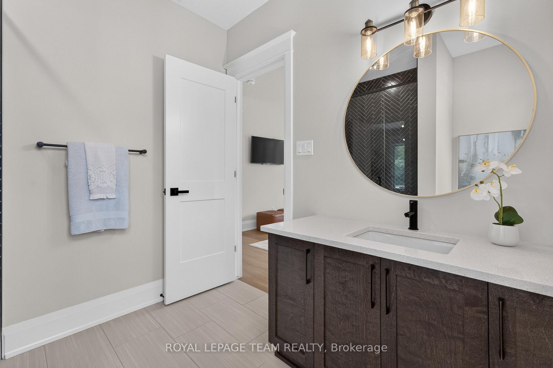 Photo 36 of 10 B Brigade Avenue, Ottawa, Stittsville (South) — HOMEH