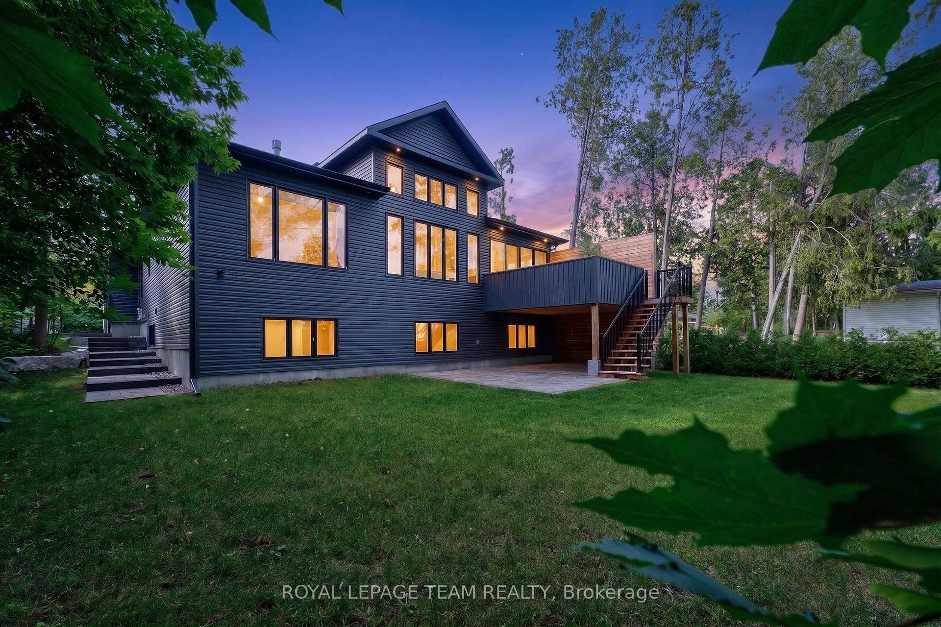 Photo 46 of 10 B Brigade Avenue, Ottawa, Stittsville (South) — HOMEH