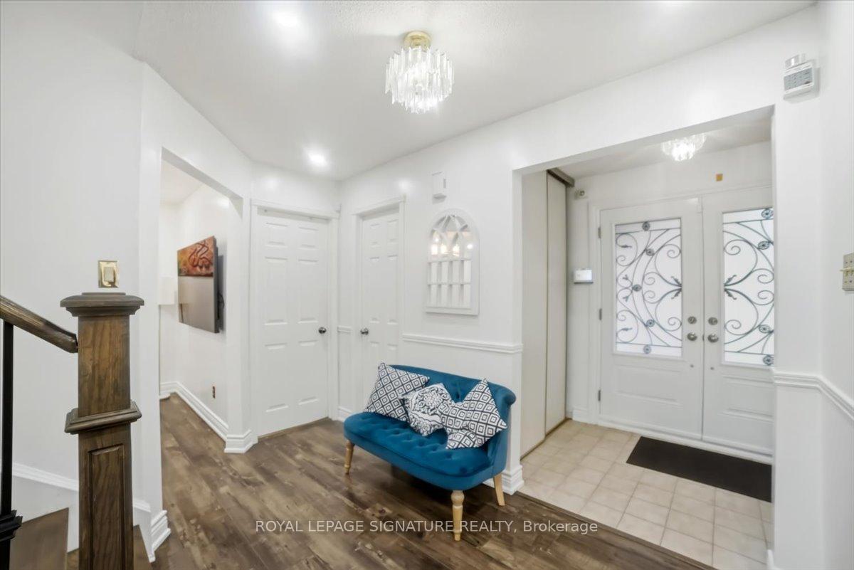 Photo 2 of 1778 Silverthorn Square, Pickering, Liverpool — HOMEH