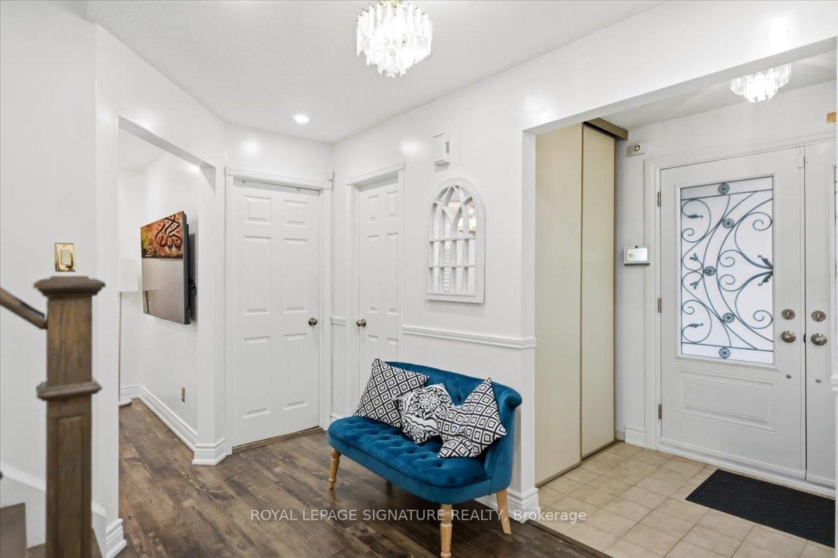 Photo 3 of 1778 Silverthorn Square, Pickering, Liverpool — HOMEH