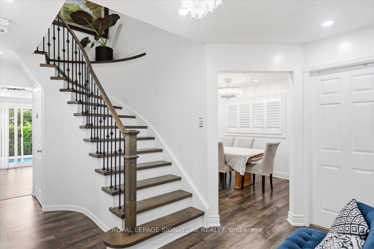 Photo 5 of 1778 Silverthorn Square, Pickering, Liverpool — HOMEH