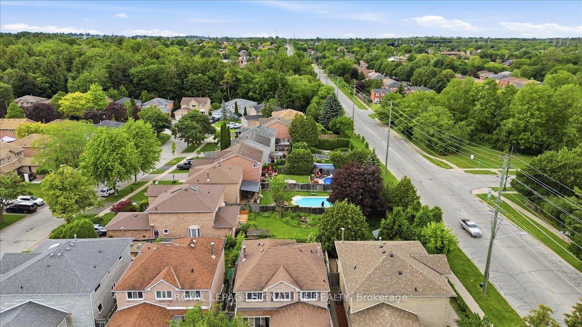 Photo 47 of 1778 Silverthorn Square, Pickering, Liverpool — HOMEH