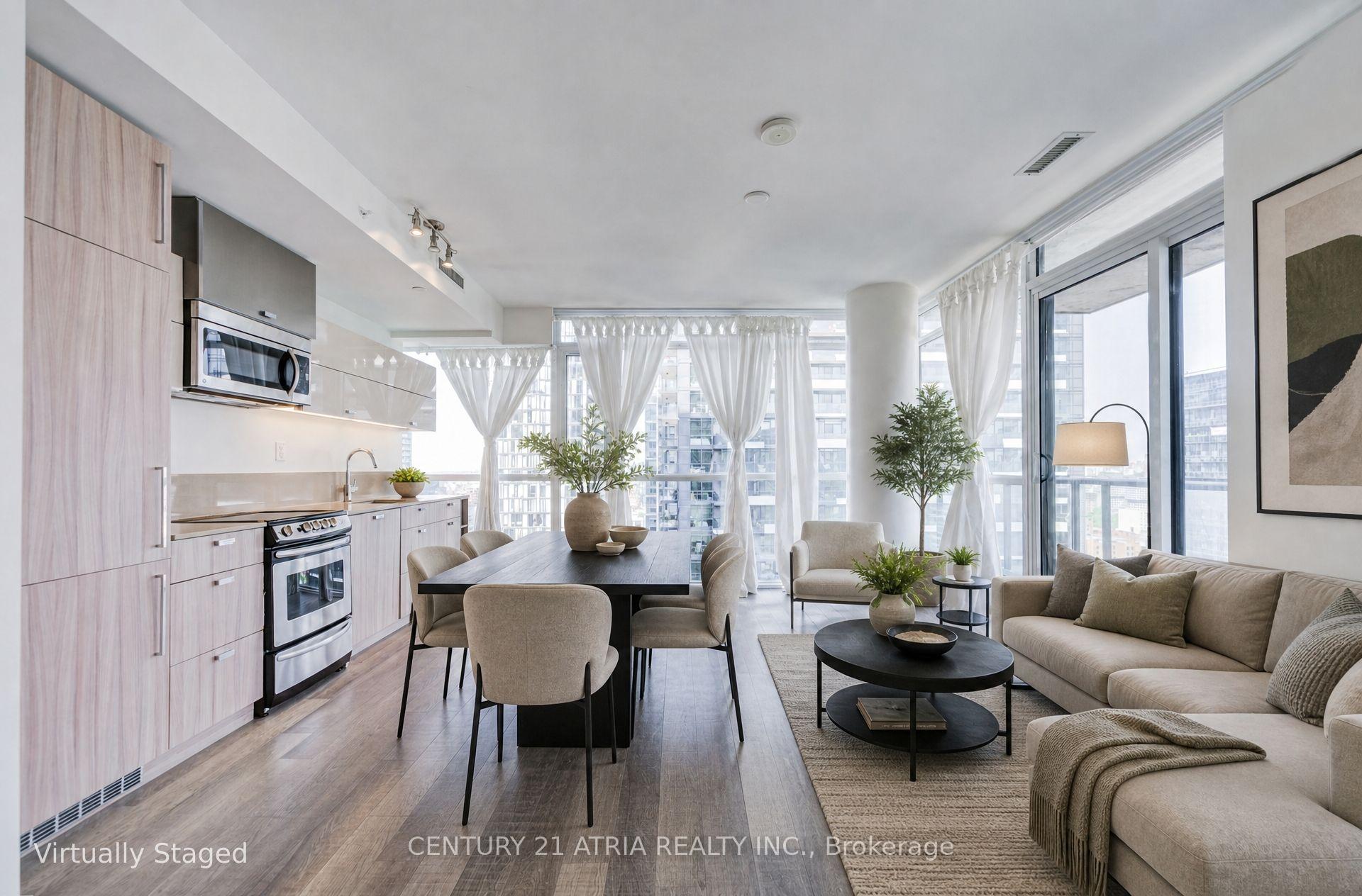 Front of Unit 2404, 290 Adelaide Street W