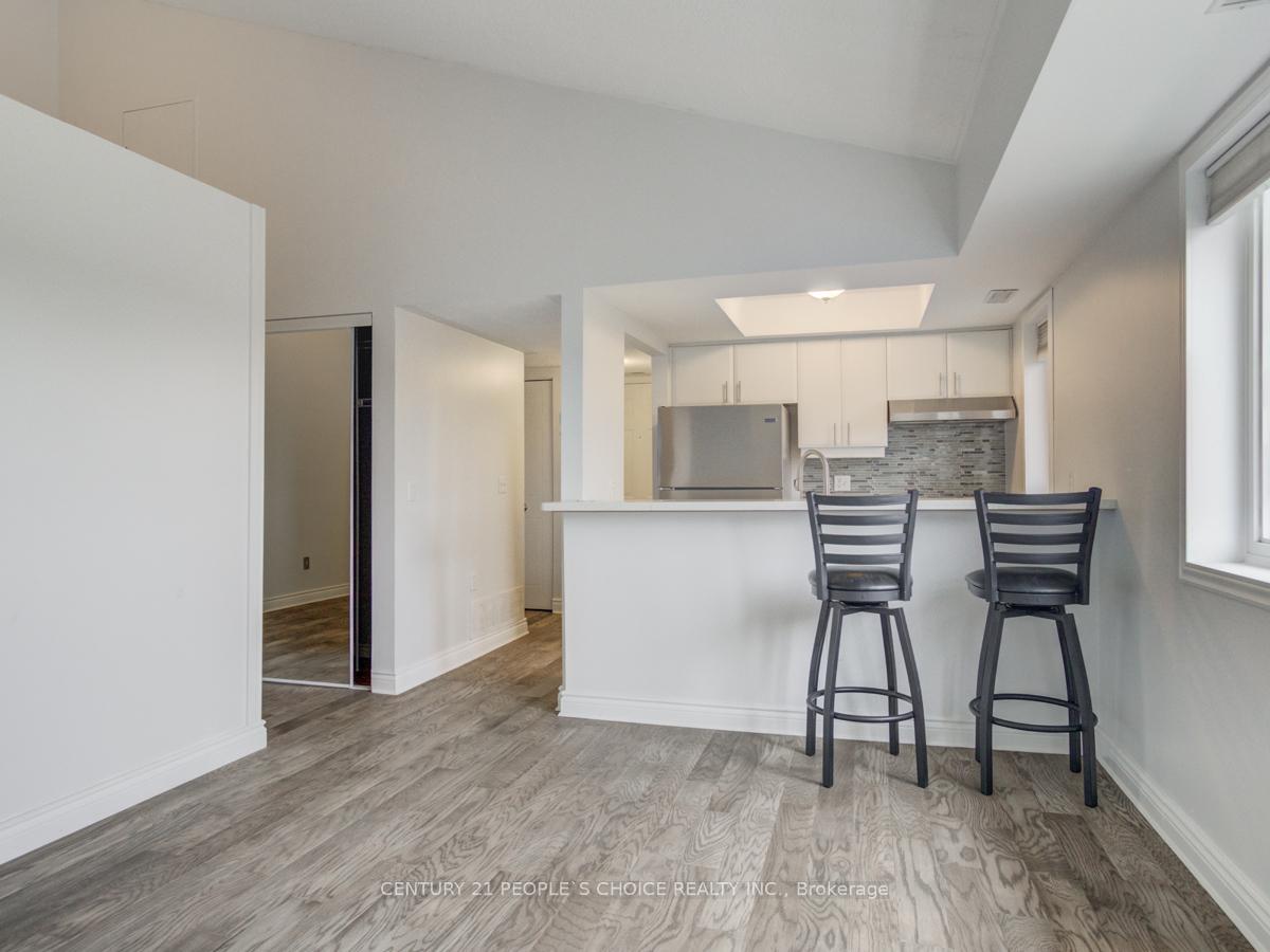 Photo 9 of Unit 42, 119 Bristol Road E, Mississauga, Hurontario — HOMEH