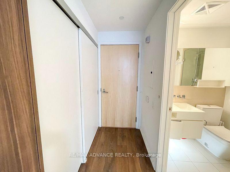 Photo 8 of Unit 503, 45 Charles Street E, Toronto, Church-Yonge Corridor — HOMEH