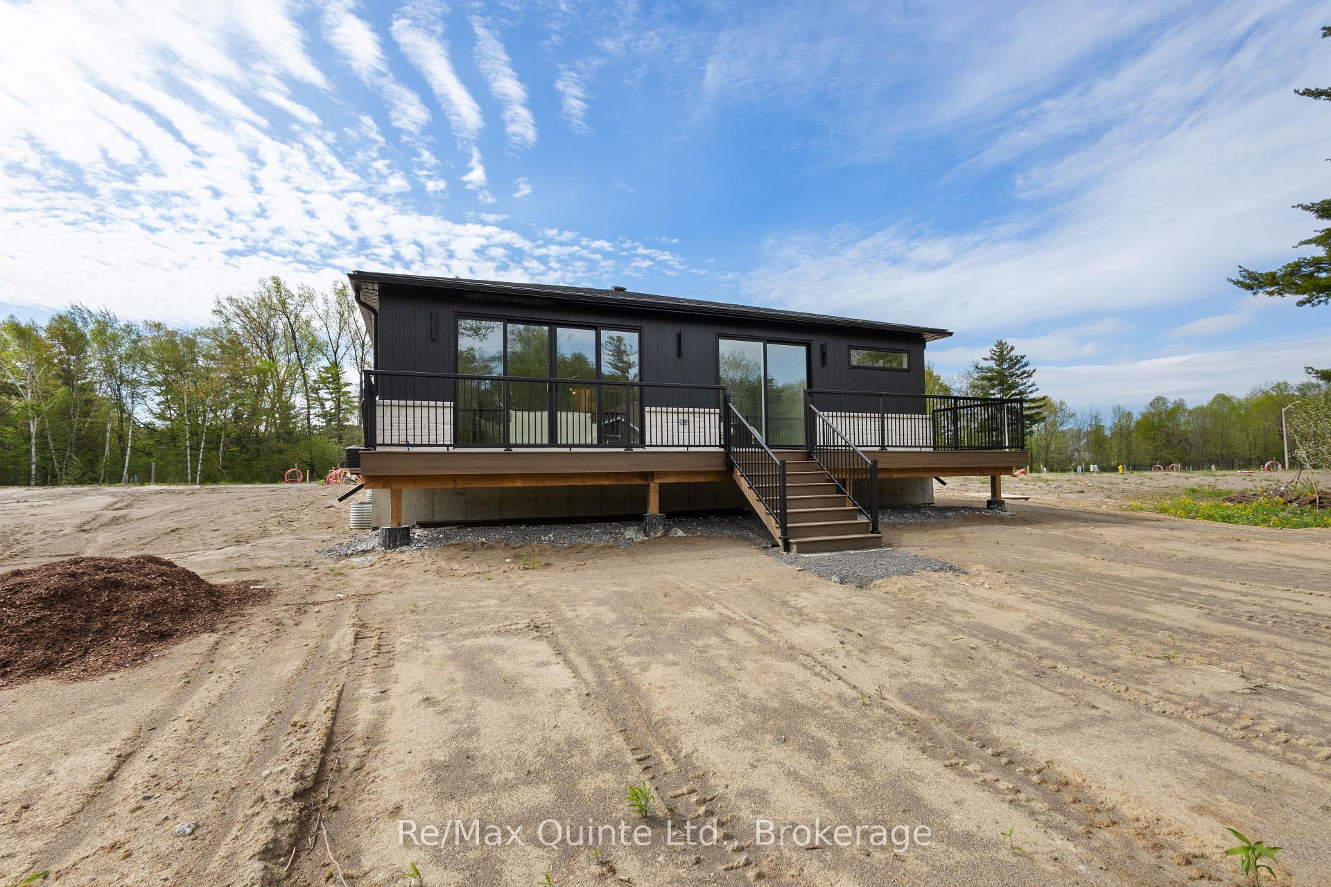Photo 8 of 27 Exeter Court, Quinte West, Murray Ward — HOMEH
