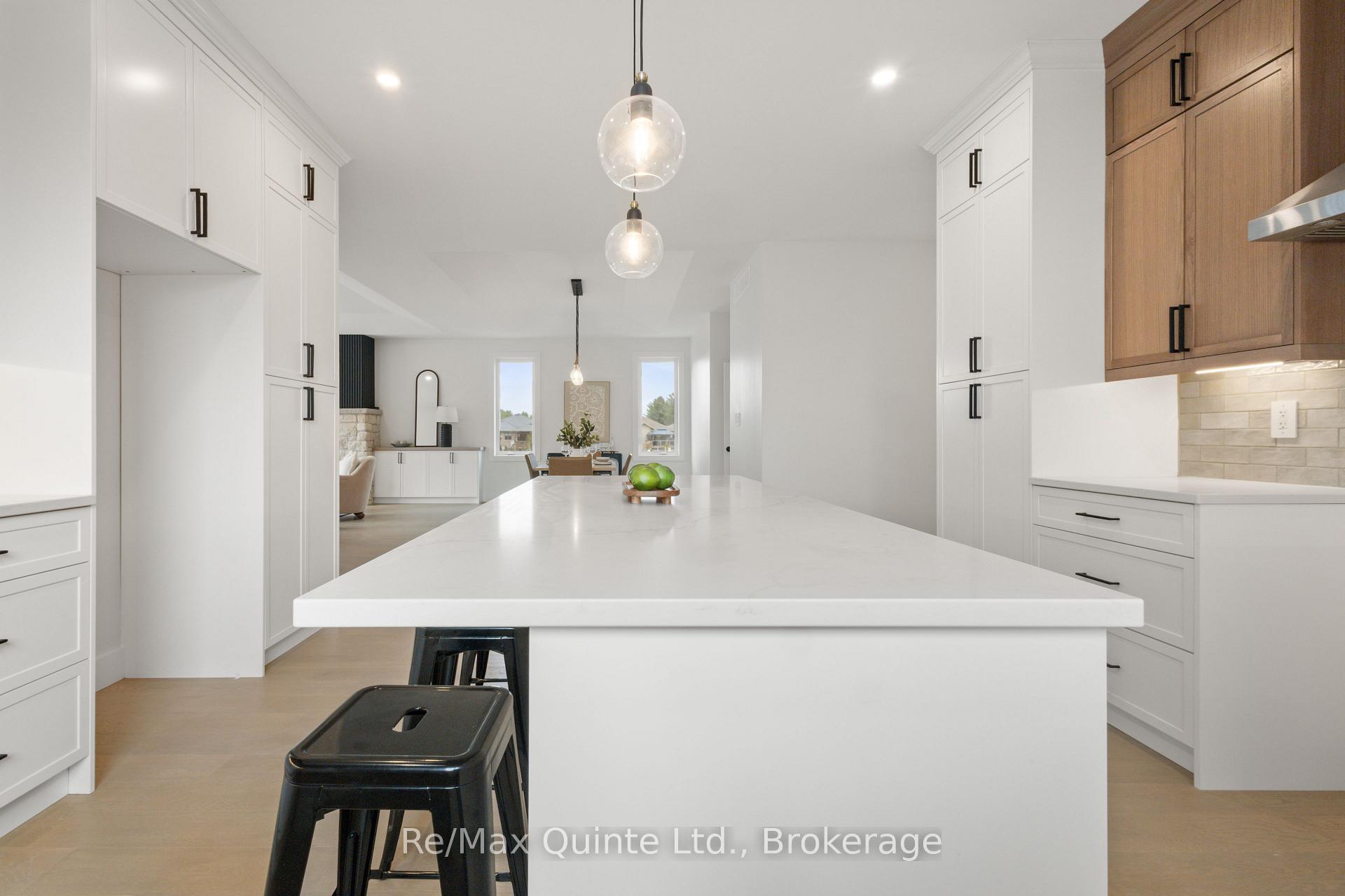Photo 14 of 27 Exeter Court, Quinte West, Murray Ward — HOMEH