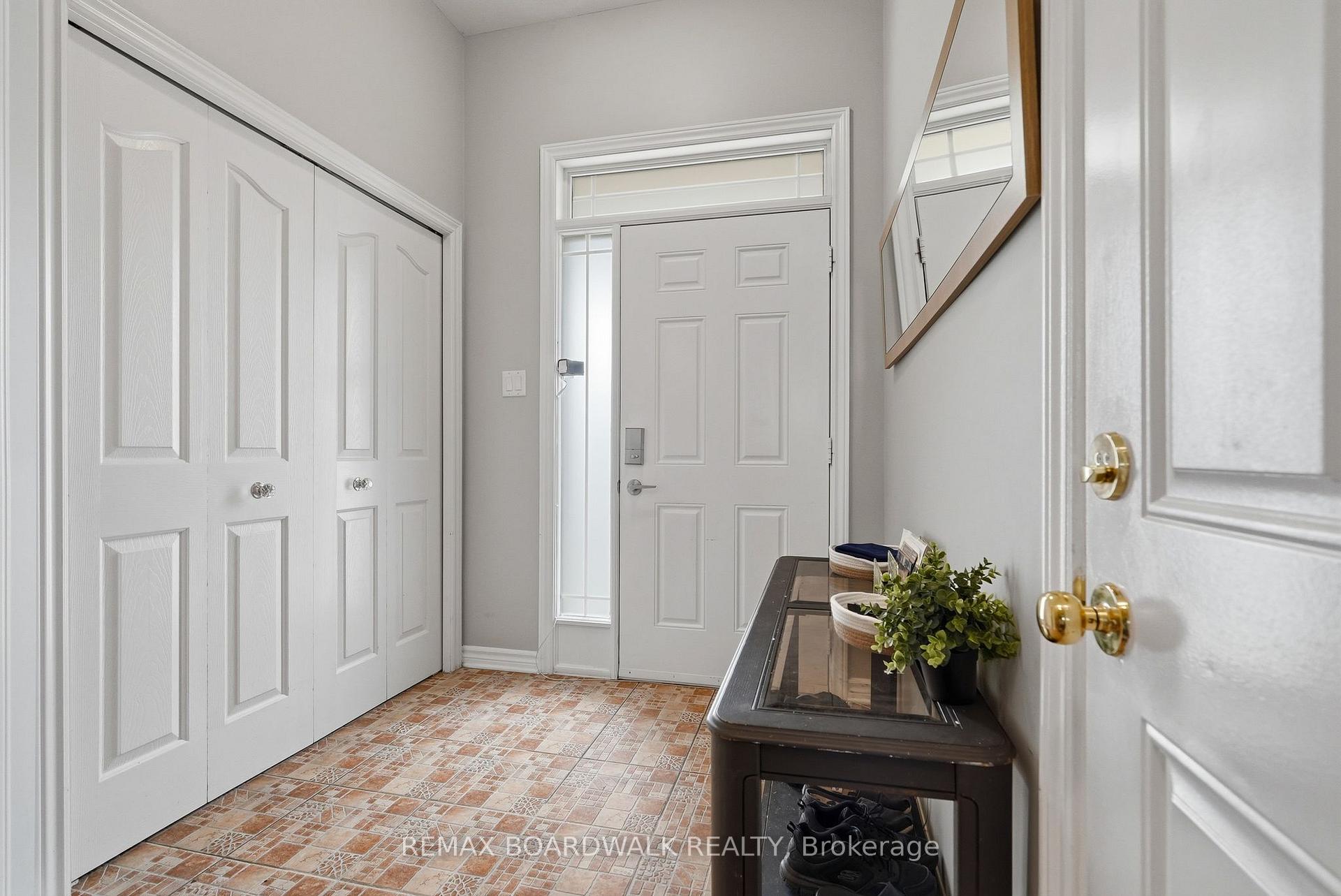 Photo 2 of 617 Spikemoss Place, Ottawa, Notting Hill/Summerside — HOMEH