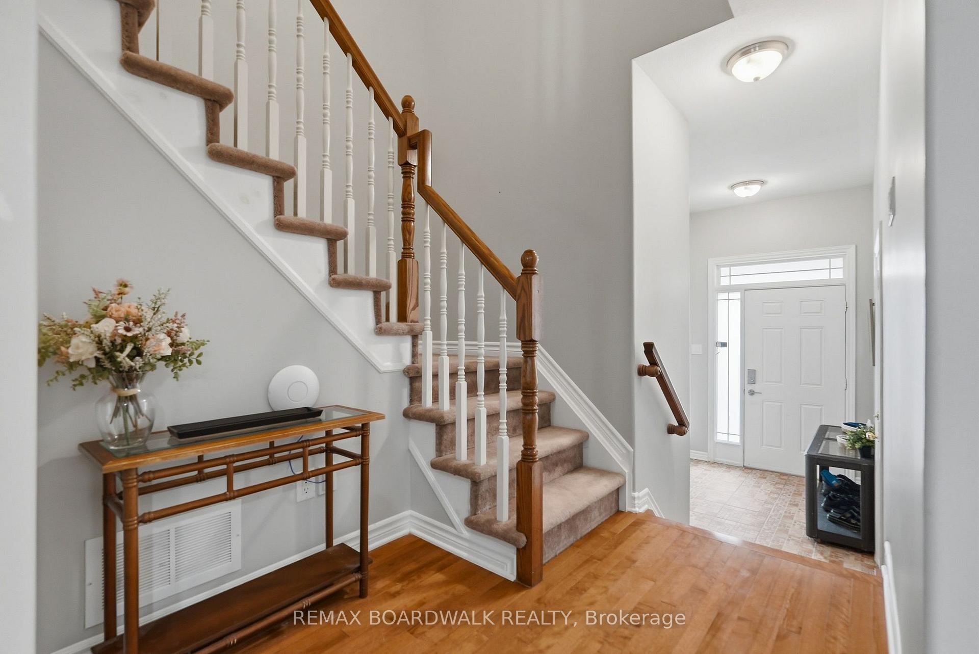 Photo 5 of 617 Spikemoss Place, Ottawa, Notting Hill/Summerside — HOMEH