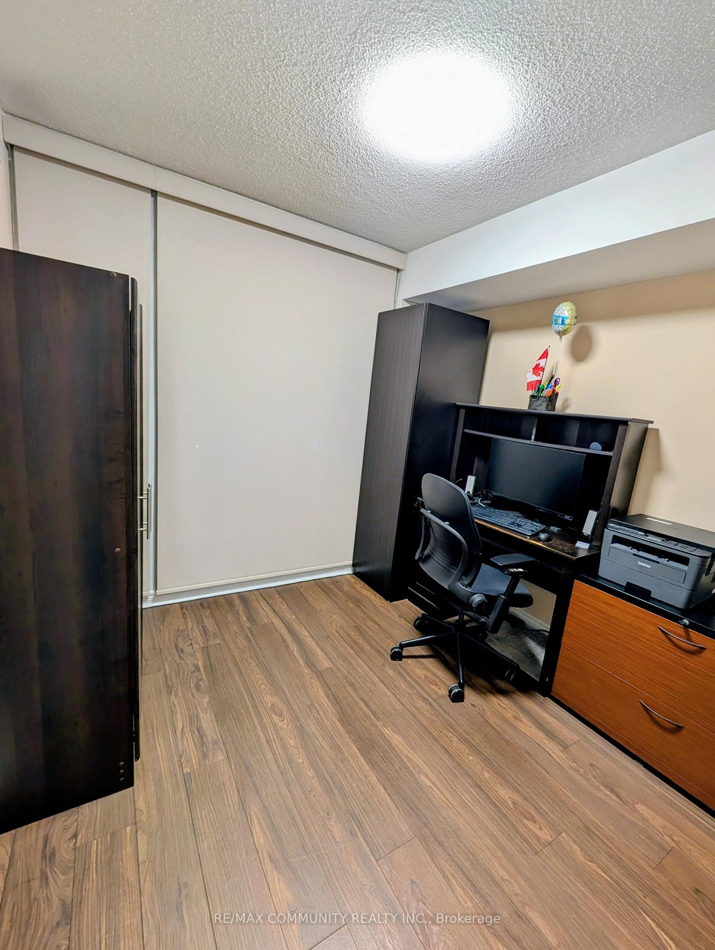 Photo 5 of Unit 815, 51 Lower Simcoe Street, Toronto, Waterfront Communities — HOMEH