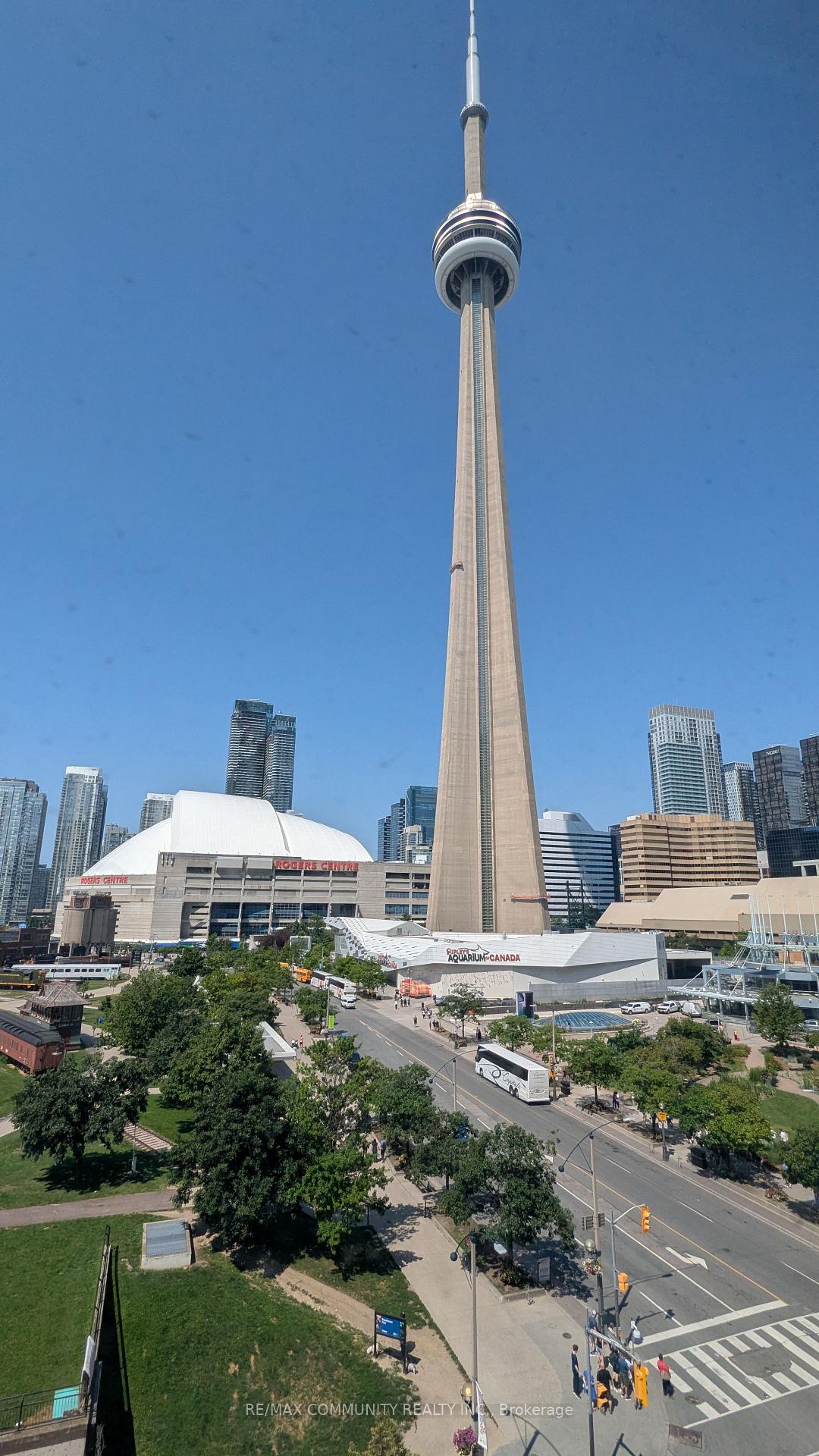 Photo 8 of Unit 815, 51 Lower Simcoe Street, Toronto, Waterfront Communities — HOMEH
