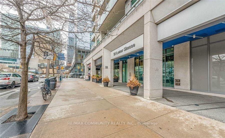 Photo 11 of Unit 815, 51 Lower Simcoe Street, Toronto, Waterfront Communities — HOMEH