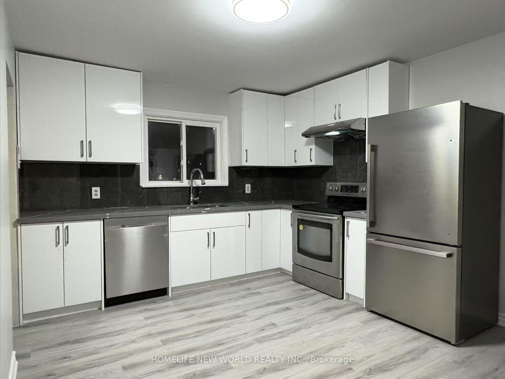 Photo 4 of 15395 Bayview Avenue, Aurora, Bayview Northeast — HOMEH
