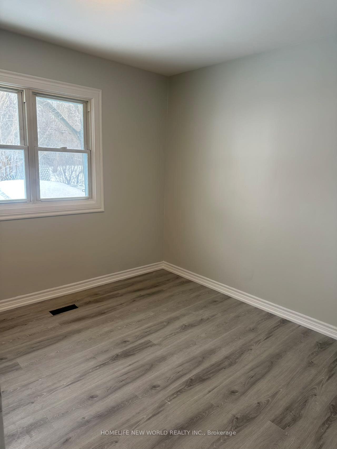 Photo 9 of 15395 Bayview Avenue, Aurora, Bayview Northeast — HOMEH