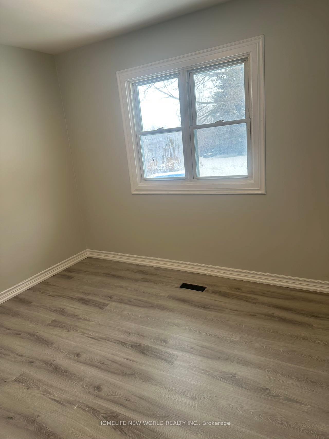Photo 10 of 15395 Bayview Avenue, Aurora, Bayview Northeast — HOMEH
