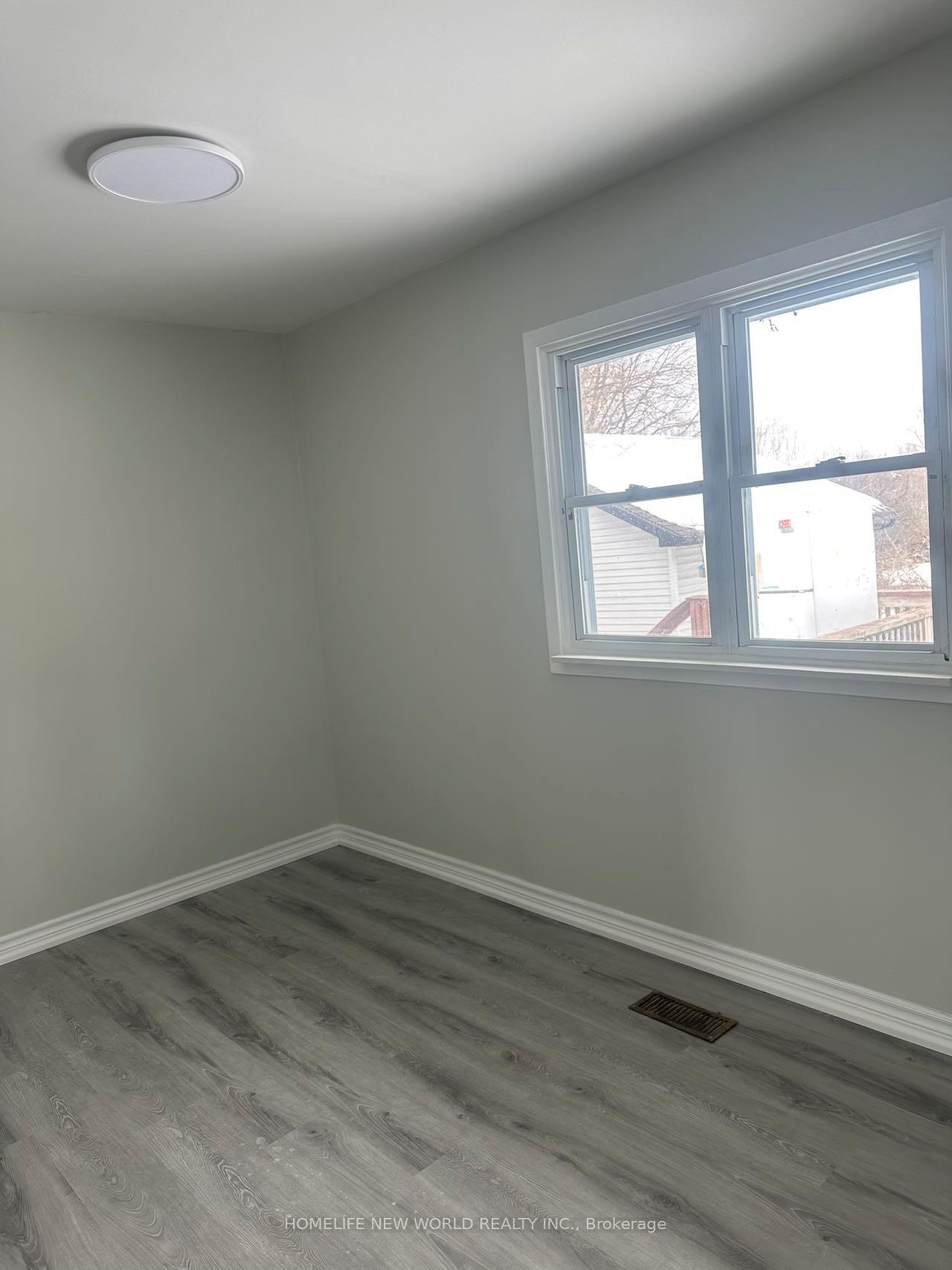 Photo 11 of 15395 Bayview Avenue, Aurora, Bayview Northeast — HOMEH