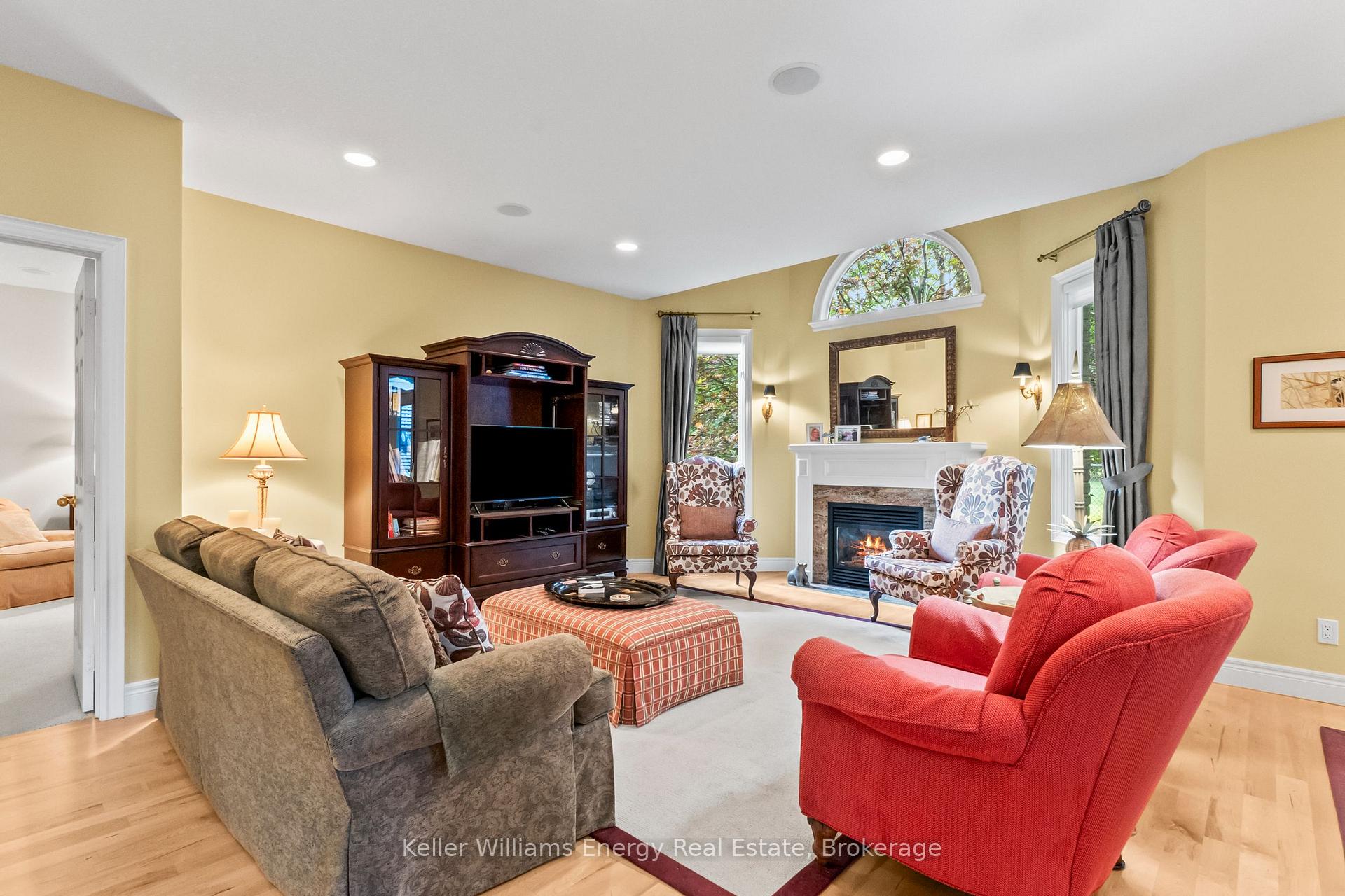 Photo 8 of 480 Britannia Avenue E, Oshawa, Kedron — HOMEH