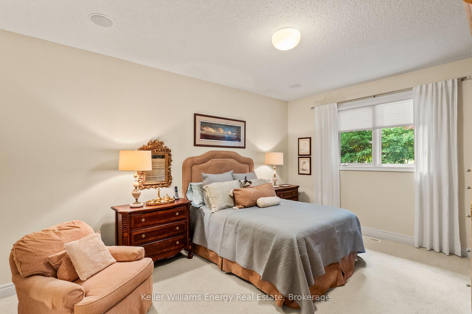 Photo 14 of 480 Britannia Avenue E, Oshawa, Kedron — HOMEH