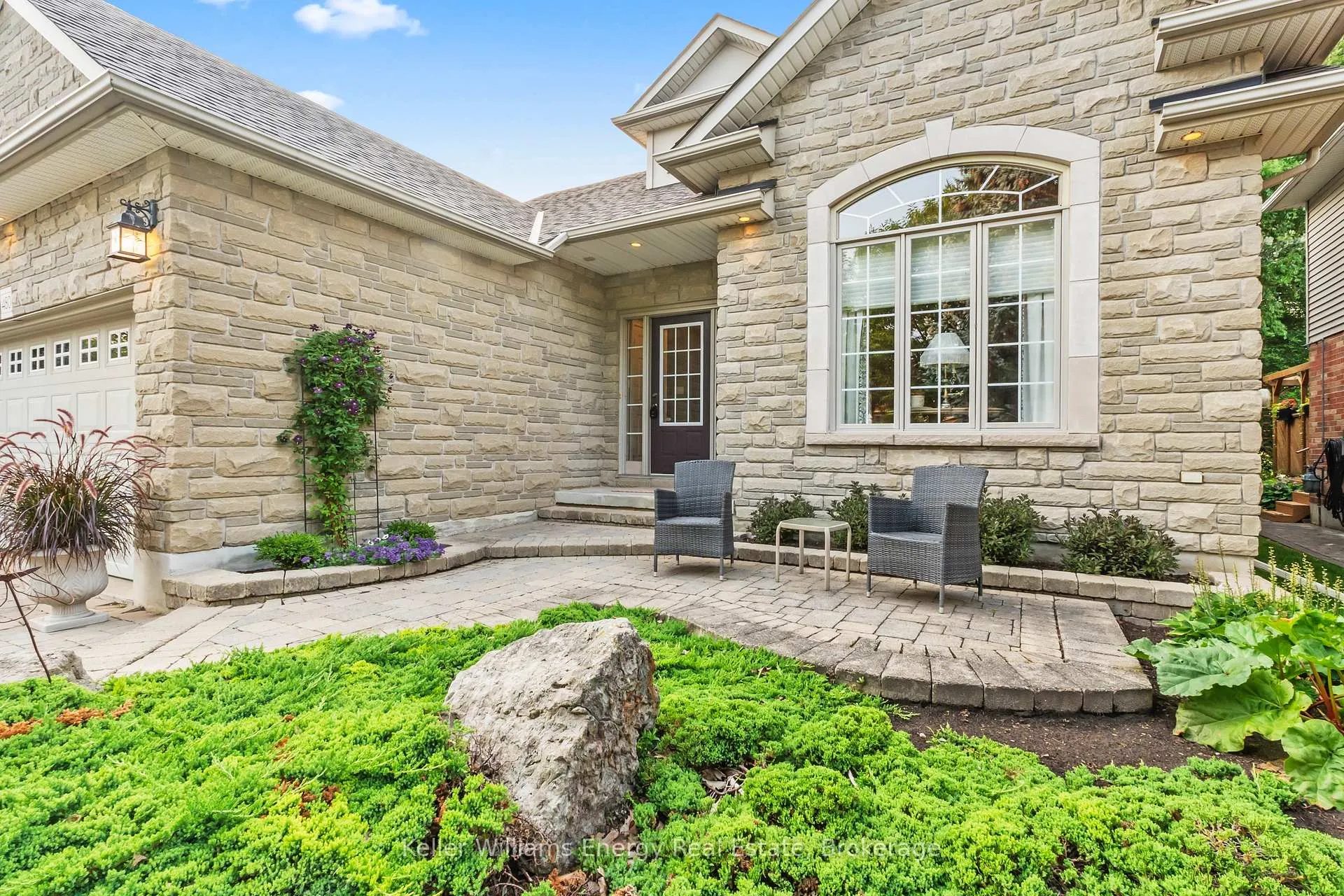 Photo 1 of 480 Britannia Avenue E, Oshawa, Kedron — HOMEH