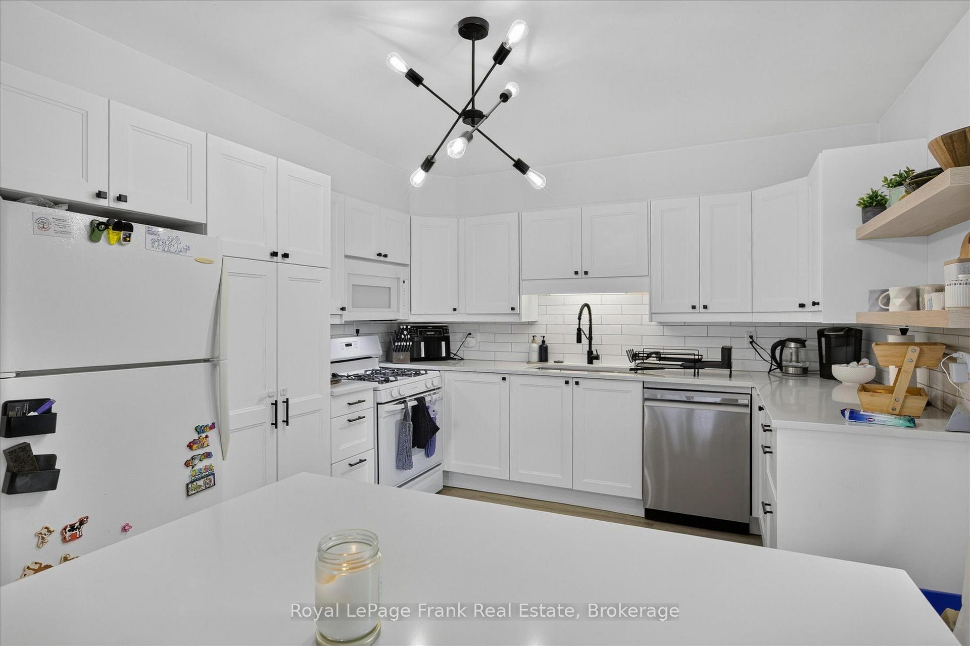 Photo 18 of 2615 Foxmeadow Road, Peterborough, Ashburnham Ward 4 — HOMEH