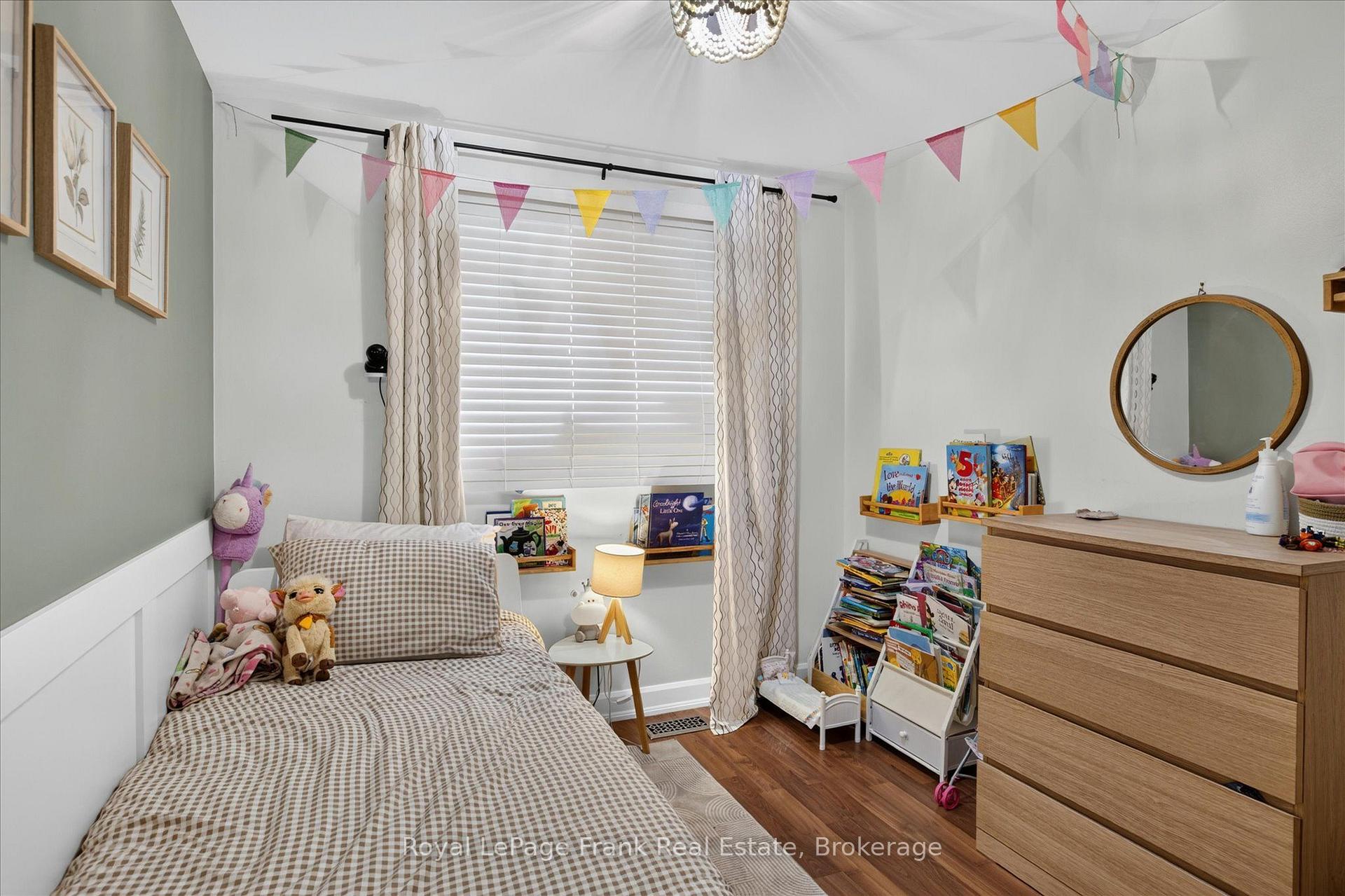 Photo 29 of 2615 Foxmeadow Road, Peterborough, Ashburnham Ward 4 — HOMEH