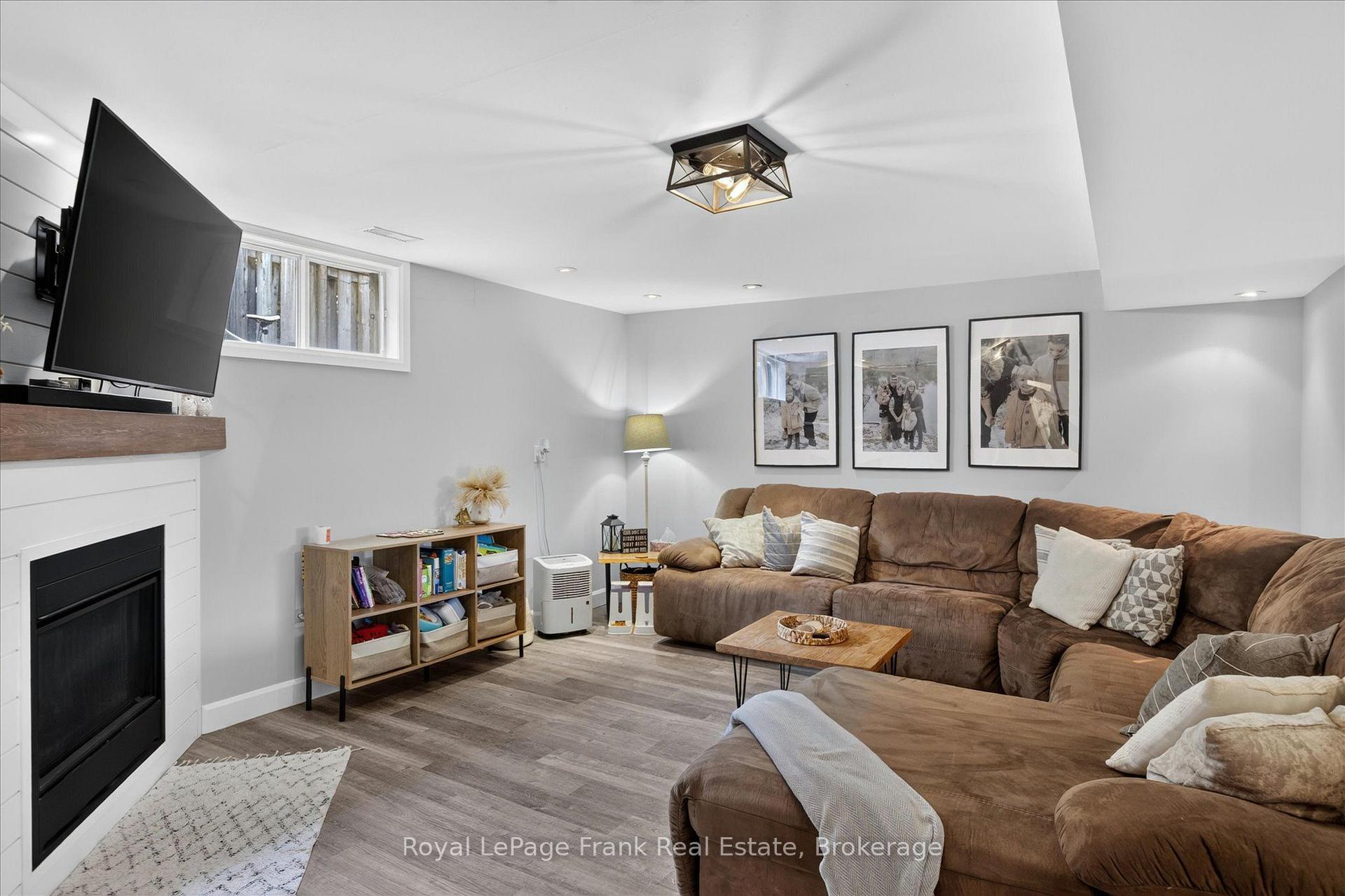 Photo 33 of 2615 Foxmeadow Road, Peterborough, Ashburnham Ward 4 — HOMEH