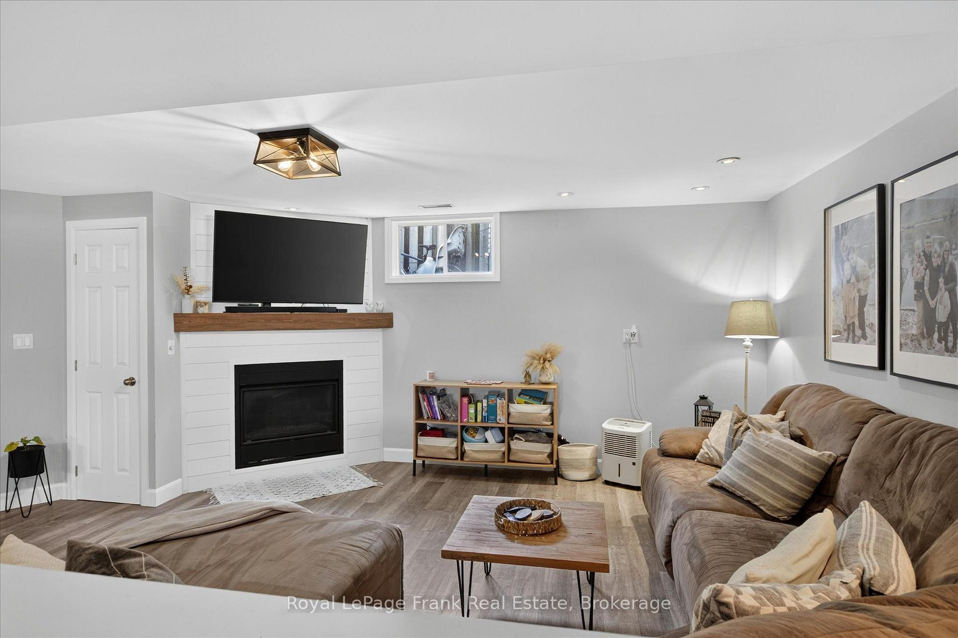 Photo 34 of 2615 Foxmeadow Road, Peterborough, Ashburnham Ward 4 — HOMEH