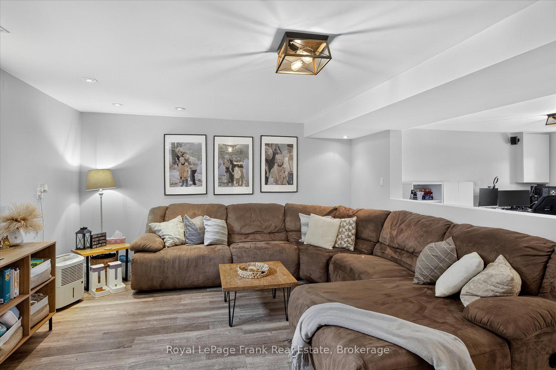 Photo 36 of 2615 Foxmeadow Road, Peterborough, Ashburnham Ward 4 — HOMEH