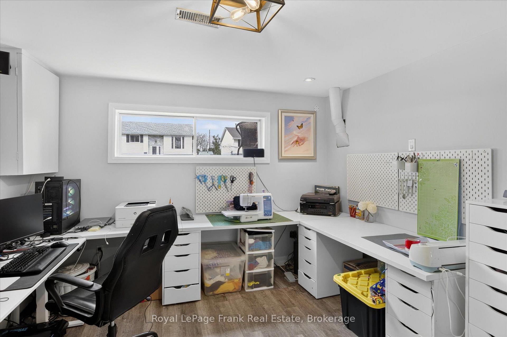 Photo 38 of 2615 Foxmeadow Road, Peterborough, Ashburnham Ward 4 — HOMEH