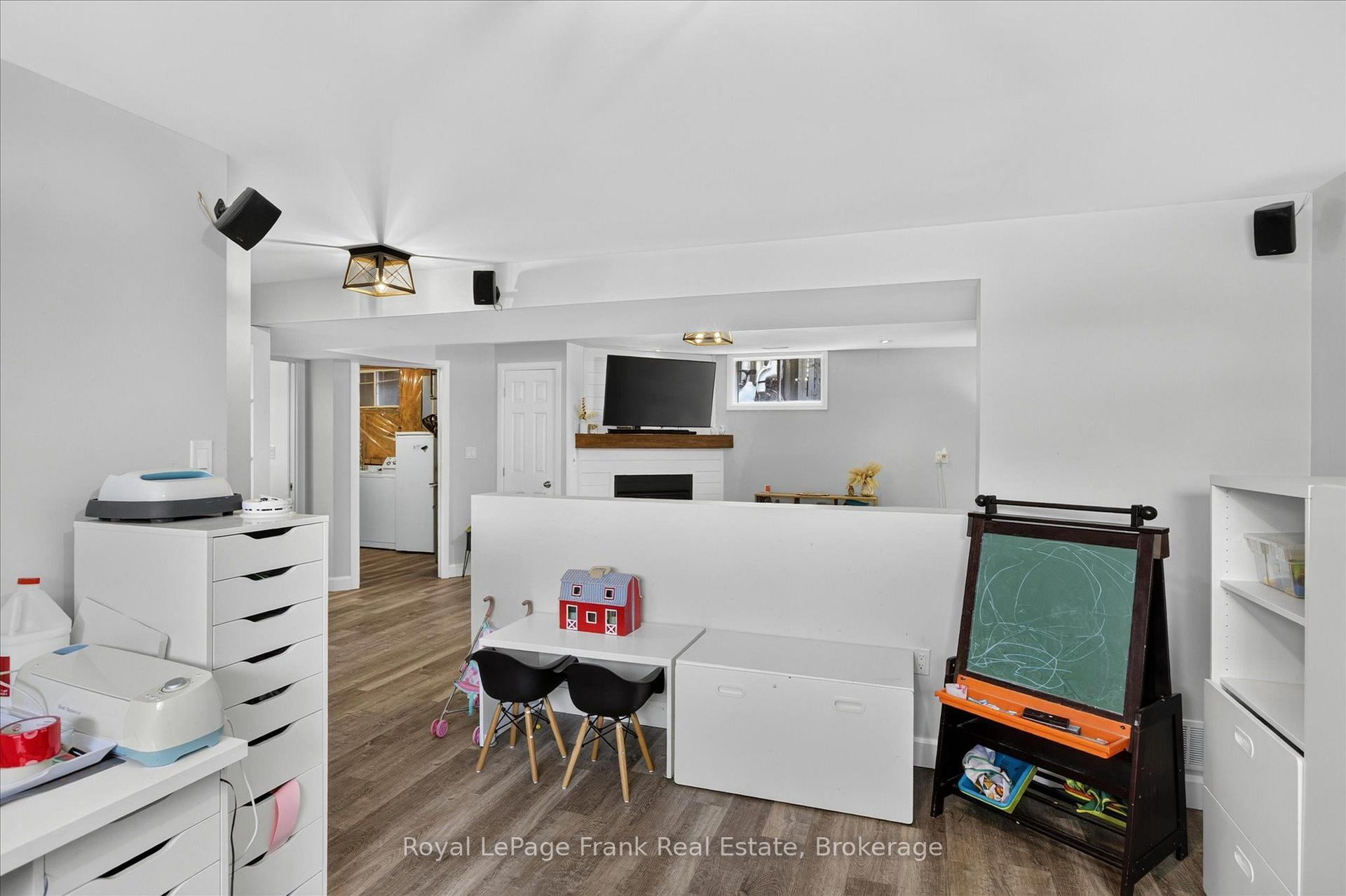 Photo 39 of 2615 Foxmeadow Road, Peterborough, Ashburnham Ward 4 — HOMEH