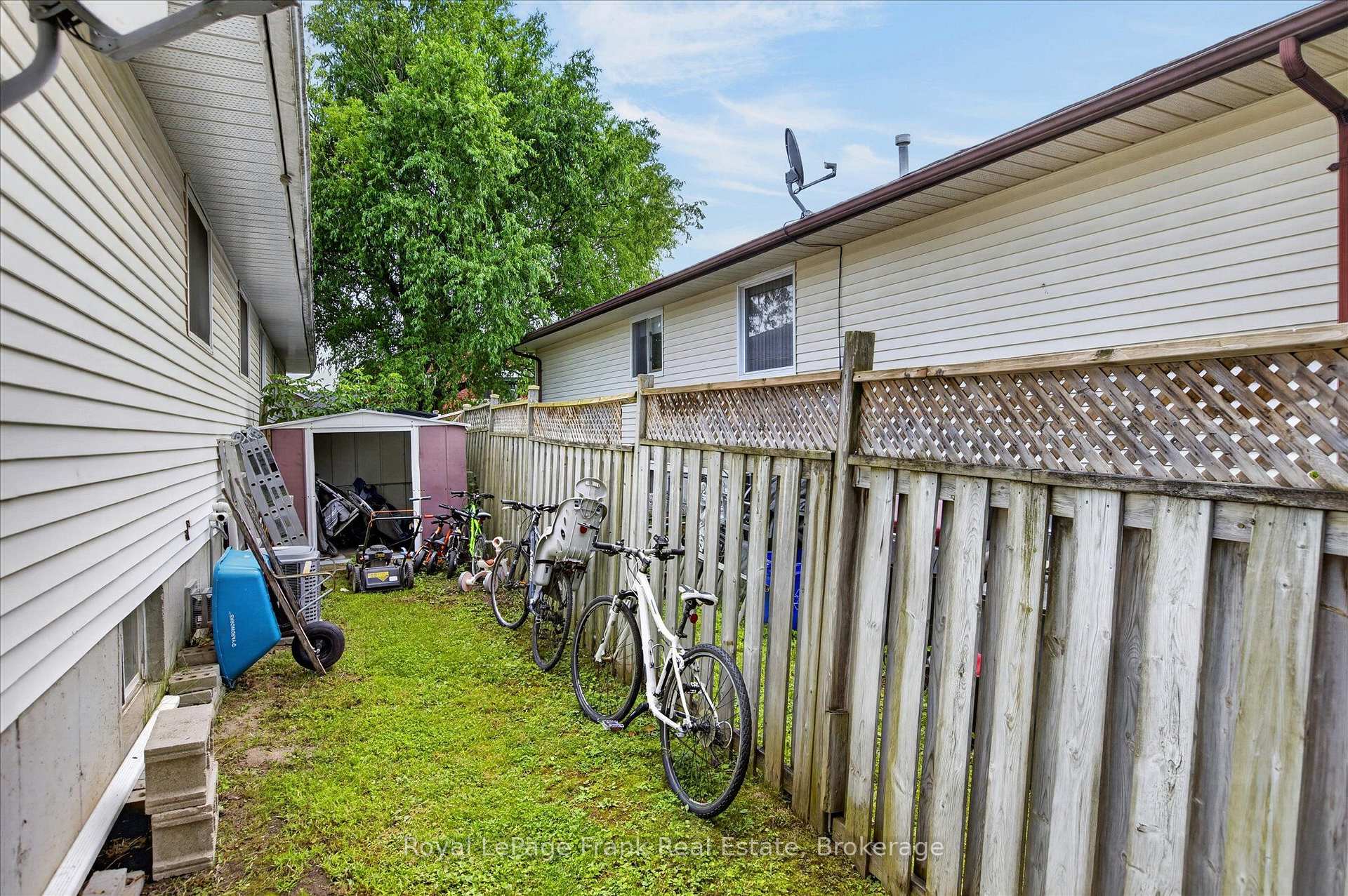 Photo 46 of 2615 Foxmeadow Road, Peterborough, Ashburnham Ward 4 — HOMEH
