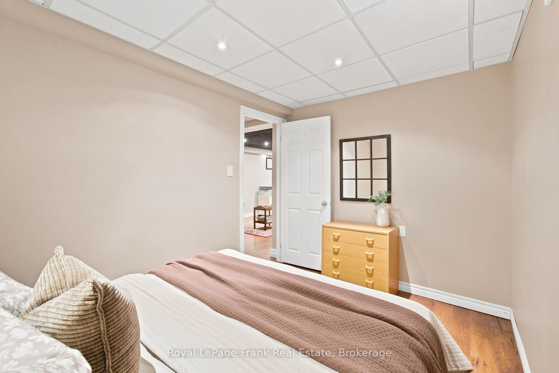 Photo 31 of 47 South Beech Street, Uxbridge — HOMEH